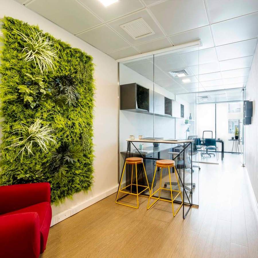 Equipamiento y terminaciones — Corner Offices (OFICINAS)
