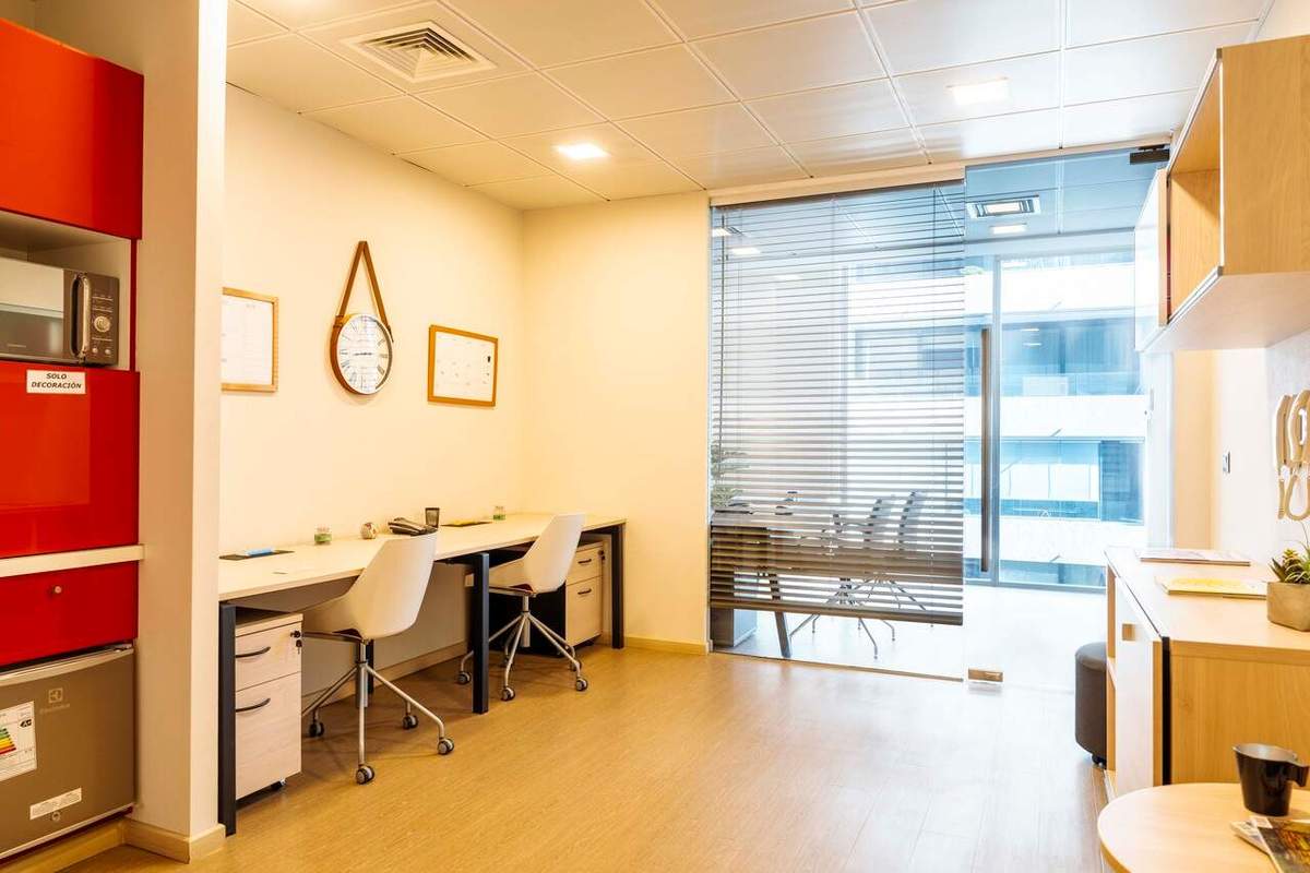 Equipamiento y terminaciones — On Offices (OFICINAS)