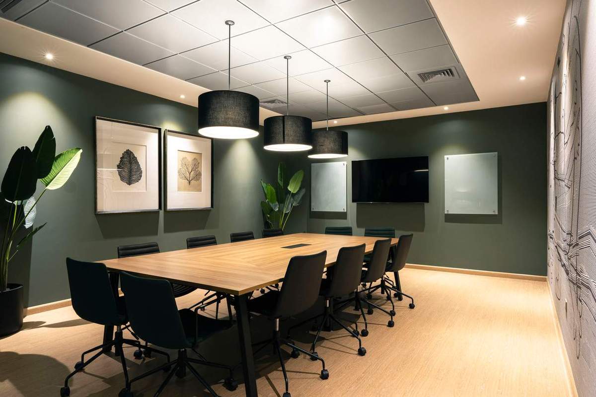 Áreas comunes — Corner Offices (OFICINAS)