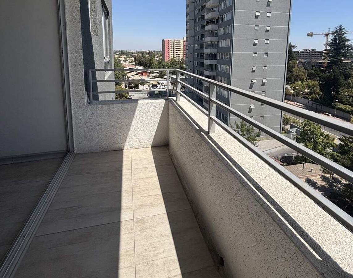 Equipamiento y terminaciones — Edificio Inés de Suárez