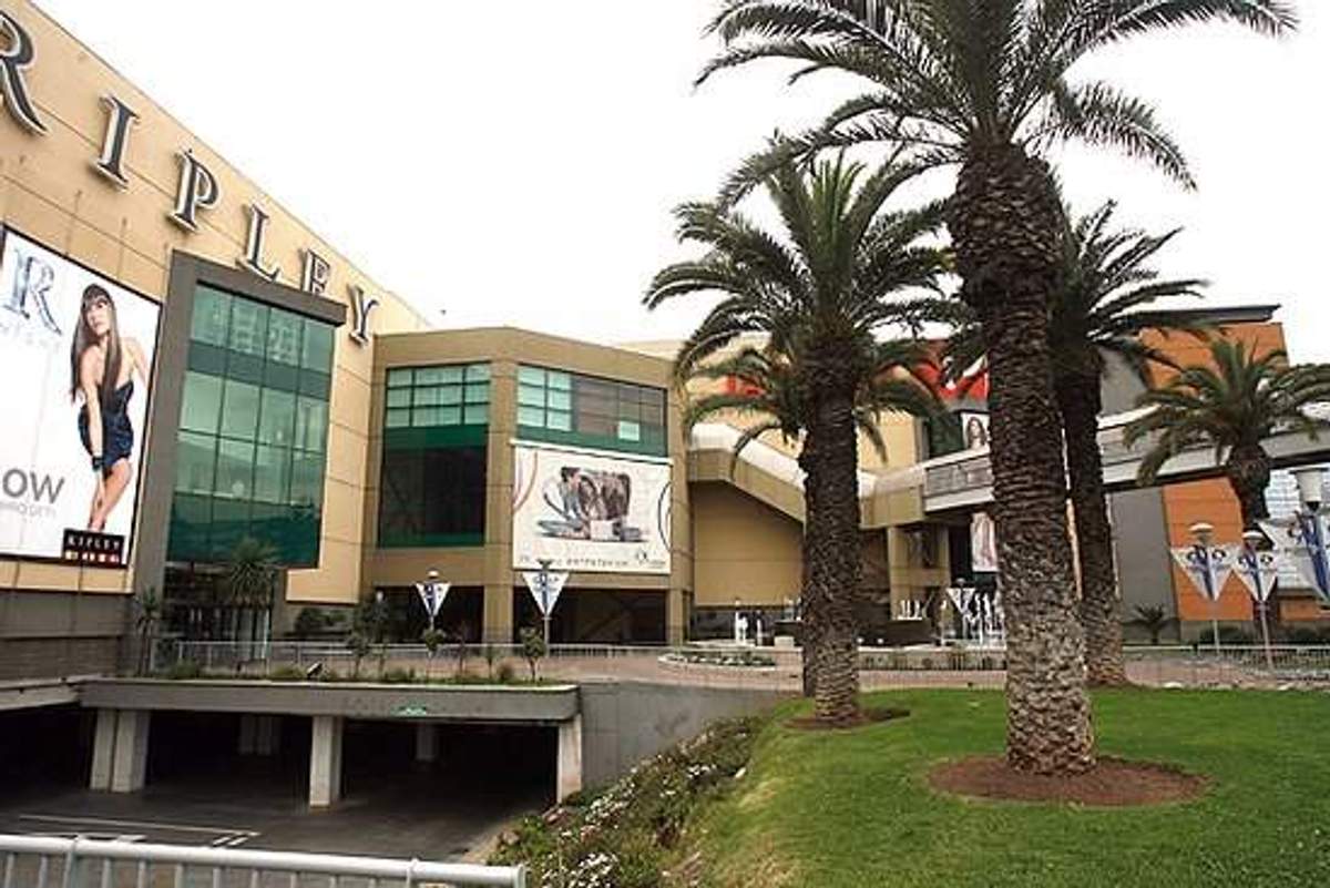 MALL PLAZA VESPUCIO