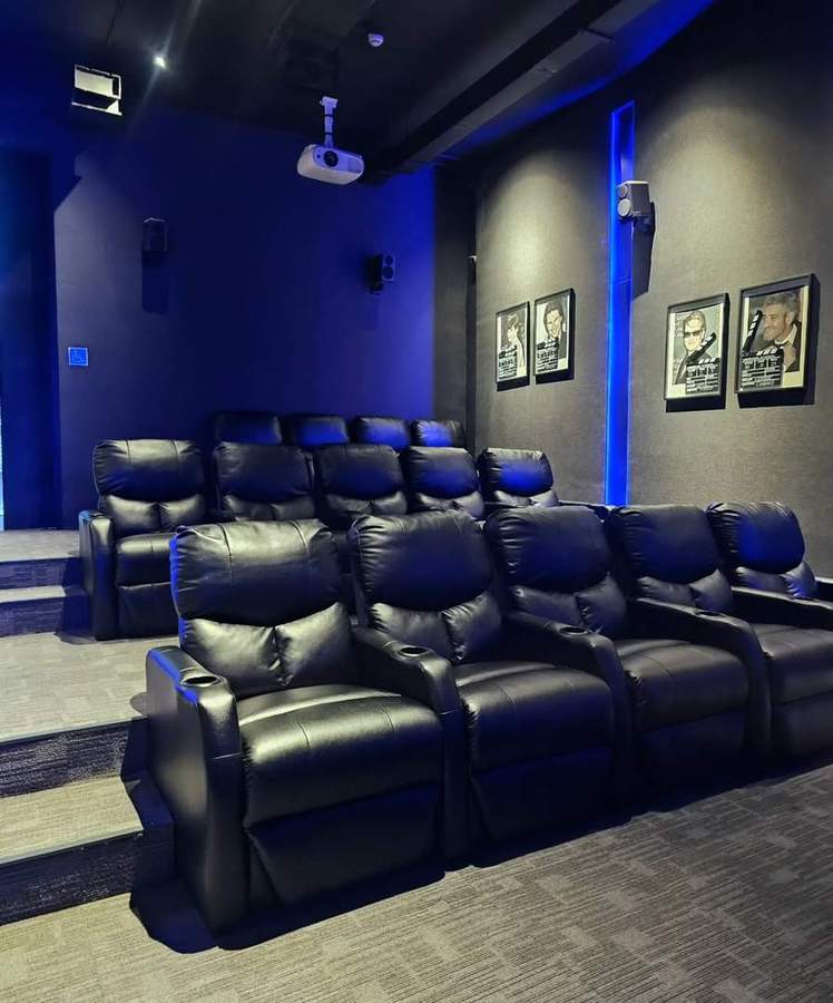 Cine