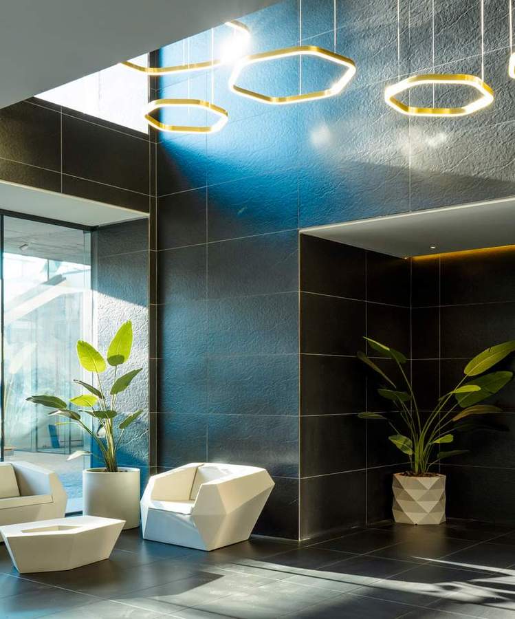 Áreas comunes — Corner Offices (OFICINAS)