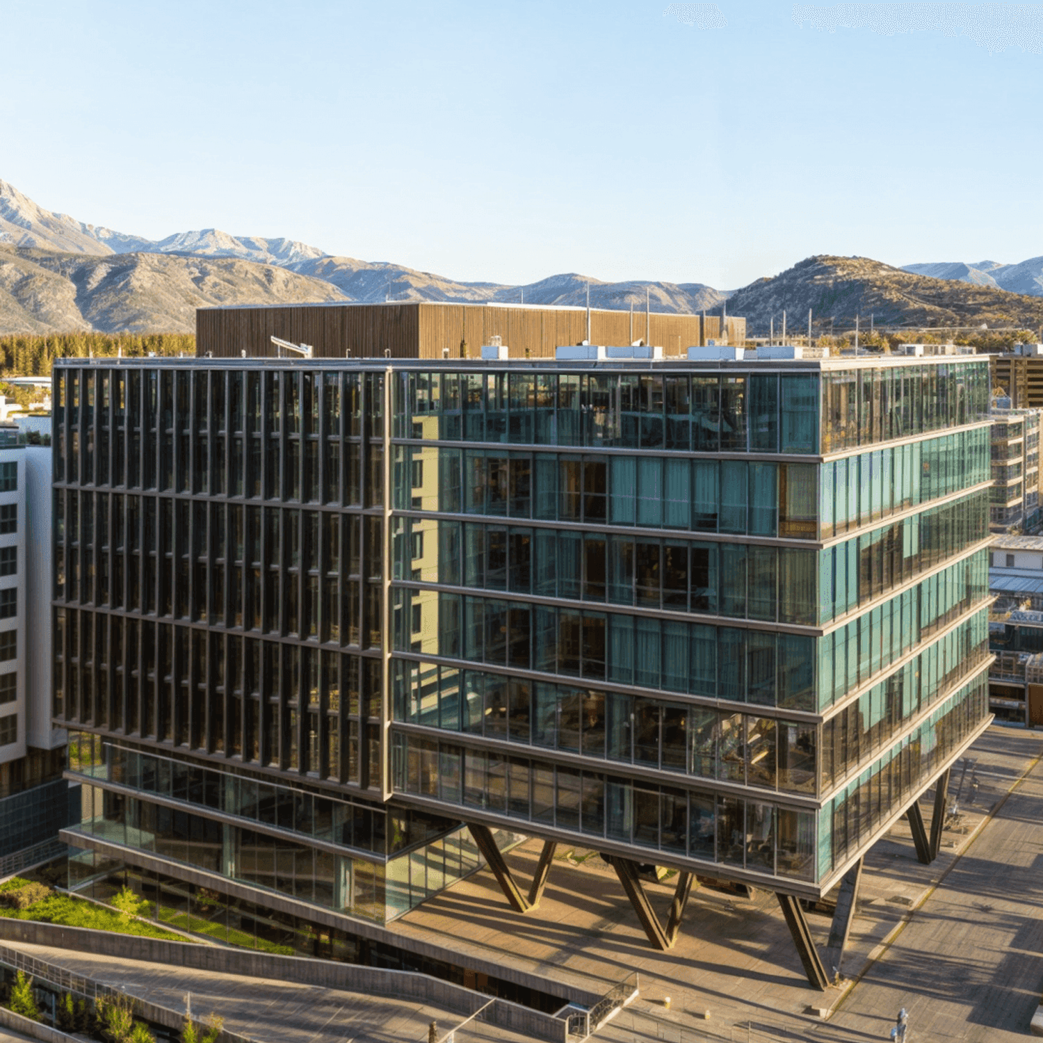 Corner Offices (OFICINAS)